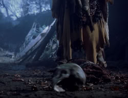 extant_XenaWarriorPrincess_5x05-ThemBonesThemBones_1846