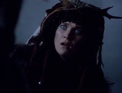 extant_XenaWarriorPrincess_5x05-ThemBonesThemBones_1852
