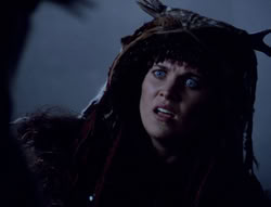 extant_XenaWarriorPrincess_5x05-ThemBonesThemBones_1861
