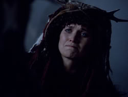 extant_XenaWarriorPrincess_5x05-ThemBonesThemBones_1877