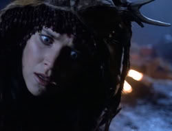 extant_XenaWarriorPrincess_5x05-ThemBonesThemBones_1931