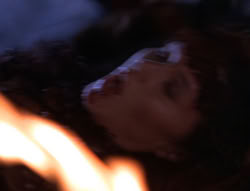 extant_XenaWarriorPrincess_5x05-ThemBonesThemBones_2040