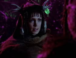 extant_XenaWarriorPrincess_5x05-ThemBonesThemBones_2105
