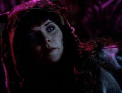 extant_XenaWarriorPrincess_5x05-ThemBonesThemBones_2176