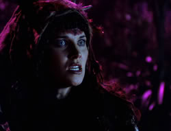 extant_XenaWarriorPrincess_5x05-ThemBonesThemBones_2192