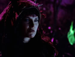 extant_XenaWarriorPrincess_5x05-ThemBonesThemBones_2194