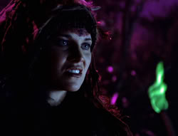 extant_XenaWarriorPrincess_5x05-ThemBonesThemBones_2200