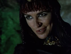extant_XenaWarriorPrincess_5x05-ThemBonesThemBones_2229
