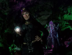 extant_XenaWarriorPrincess_5x05-ThemBonesThemBones_2240