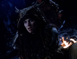 extant_XenaWarriorPrincess_5x05-ThemBonesThemBones_2299