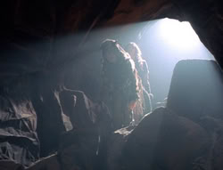 extant_XenaWarriorPrincess_5x05-ThemBonesThemBones_2346