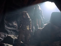 extant_XenaWarriorPrincess_5x05-ThemBonesThemBones_2350