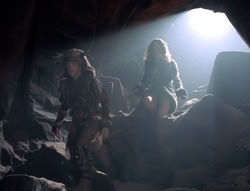 extant_XenaWarriorPrincess_5x05-ThemBonesThemBones_2351