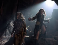 extant_XenaWarriorPrincess_5x05-ThemBonesThemBones_2357