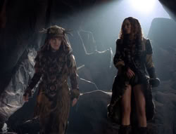 extant_XenaWarriorPrincess_5x05-ThemBonesThemBones_2360