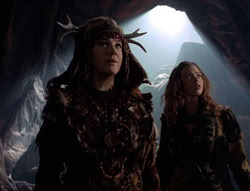 extant_XenaWarriorPrincess_5x05-ThemBonesThemBones_2387