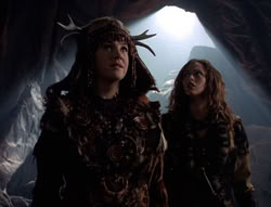 extant_XenaWarriorPrincess_5x05-ThemBonesThemBones_2389
