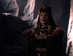 extant_XenaWarriorPrincess_5x05-ThemBonesThemBones_2395
