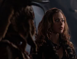 extant_XenaWarriorPrincess_5x05-ThemBonesThemBones_2411