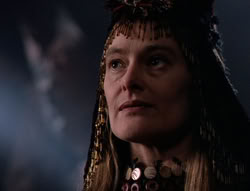 extant_XenaWarriorPrincess_5x05-ThemBonesThemBones_2417