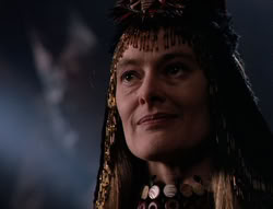 extant_XenaWarriorPrincess_5x05-ThemBonesThemBones_2446