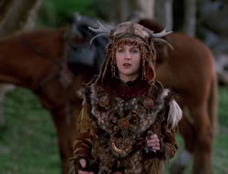 extant_XenaWarriorPrincess_5x05-ThemBonesThemBones_2471