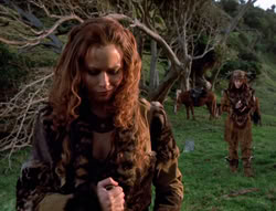 extant_XenaWarriorPrincess_5x05-ThemBonesThemBones_2503
