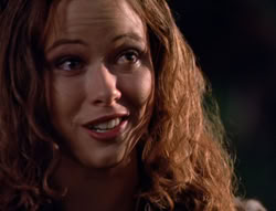 extant_XenaWarriorPrincess_5x05-ThemBonesThemBones_2515