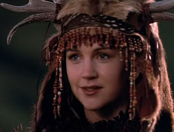 extant_XenaWarriorPrincess_5x05-ThemBonesThemBones_2540