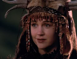 extant_XenaWarriorPrincess_5x05-ThemBonesThemBones_2543