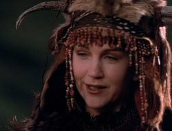 extant_XenaWarriorPrincess_5x05-ThemBonesThemBones_2580
