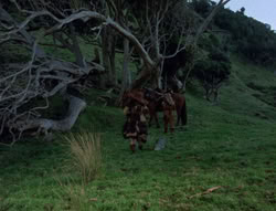 extant_XenaWarriorPrincess_5x05-ThemBonesThemBones_2597