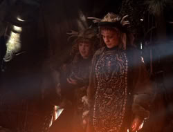 extant_XenaWarriorPrincess_5x05-ThemBonesThemBones_2608