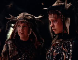 extant_XenaWarriorPrincess_5x05-ThemBonesThemBones_2612