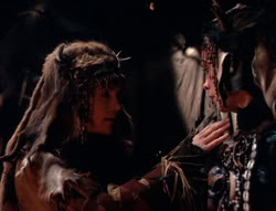 extant_XenaWarriorPrincess_5x05-ThemBonesThemBones_2616