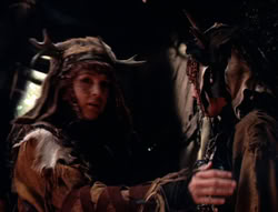 extant_XenaWarriorPrincess_5x05-ThemBonesThemBones_2619