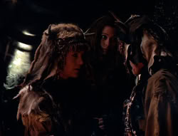 extant_XenaWarriorPrincess_5x05-ThemBonesThemBones_2624