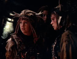 extant_XenaWarriorPrincess_5x05-ThemBonesThemBones_2626