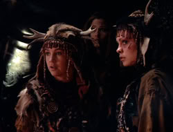 extant_XenaWarriorPrincess_5x05-ThemBonesThemBones_2630