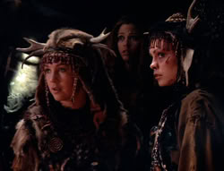 extant_XenaWarriorPrincess_5x05-ThemBonesThemBones_2631