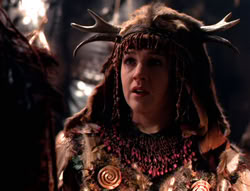 extant_XenaWarriorPrincess_5x05-ThemBonesThemBones_2641