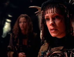 extant_XenaWarriorPrincess_5x05-ThemBonesThemBones_2649