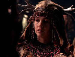 extant_XenaWarriorPrincess_5x05-ThemBonesThemBones_2677