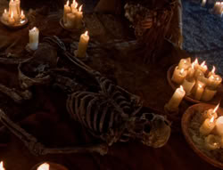 extant_XenaWarriorPrincess_5x05-ThemBonesThemBones_2700