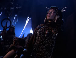 extant_XenaWarriorPrincess_5x05-ThemBonesThemBones_2759