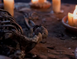extant_XenaWarriorPrincess_5x05-ThemBonesThemBones_2854