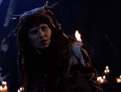 extant_XenaWarriorPrincess_5x05-ThemBonesThemBones_2864