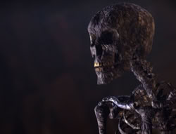 extant_XenaWarriorPrincess_5x05-ThemBonesThemBones_2885