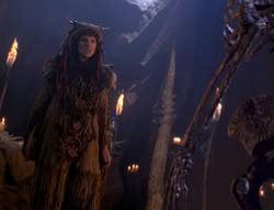 extant_XenaWarriorPrincess_5x05-ThemBonesThemBones_2906