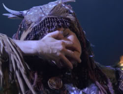extant_XenaWarriorPrincess_5x05-ThemBonesThemBones_2941